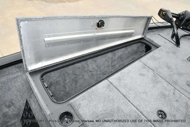 Slide: The Image of Tracker Pro Team 195 TXW Tournament Edition 2026 - 61