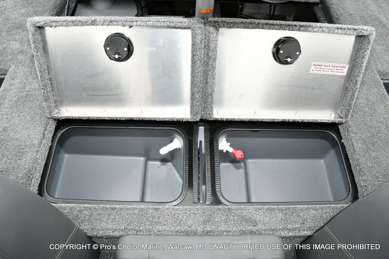 Slide: The Image of Tracker Pro Team 195 TXW Tournament Edition 2026 - 65