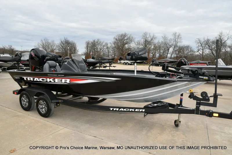 Slide: The Image of Tracker Pro Team 195 TXW Tournament Edition 2026 - 78