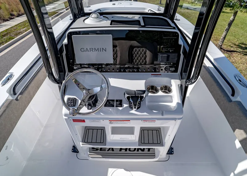 Slide: The Image of Sea Hunt Gamefish 27 Forward Seating 2026 - 14