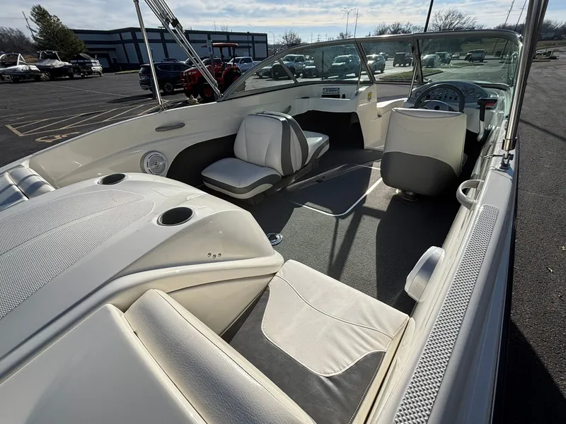 Slide: The Image of Bayliner BRF175 2009 - 10