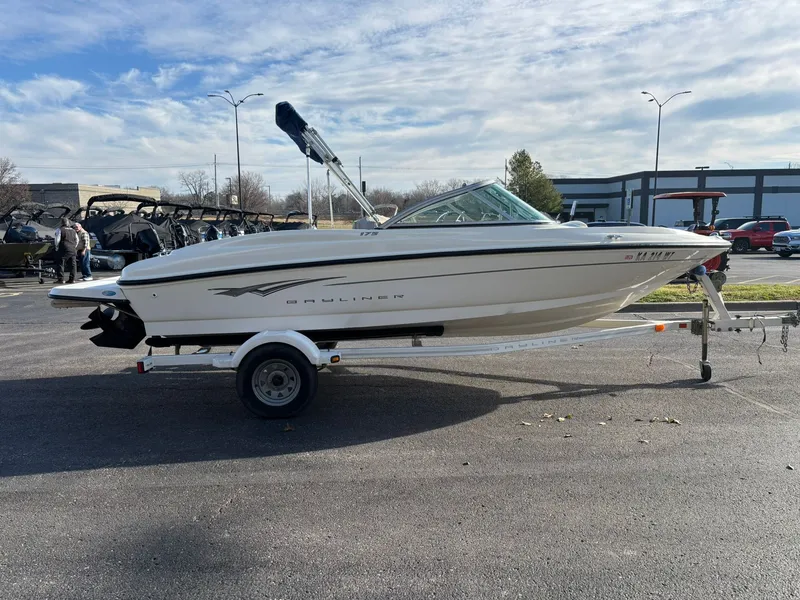 Slide: The Image of Bayliner BRF175 2009 - 11