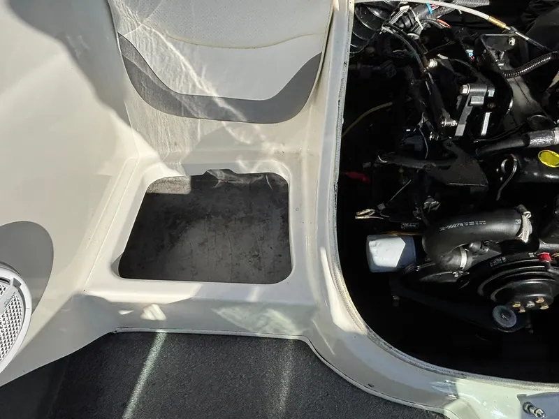 Slide: The Image of Bayliner BRF175 2009 - 22