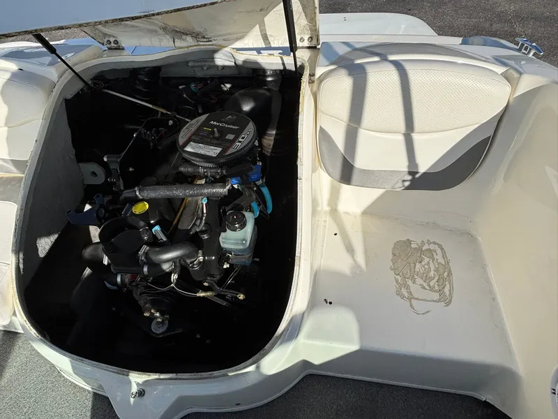 Slide: The Image of Bayliner BRF175 2009 - 23