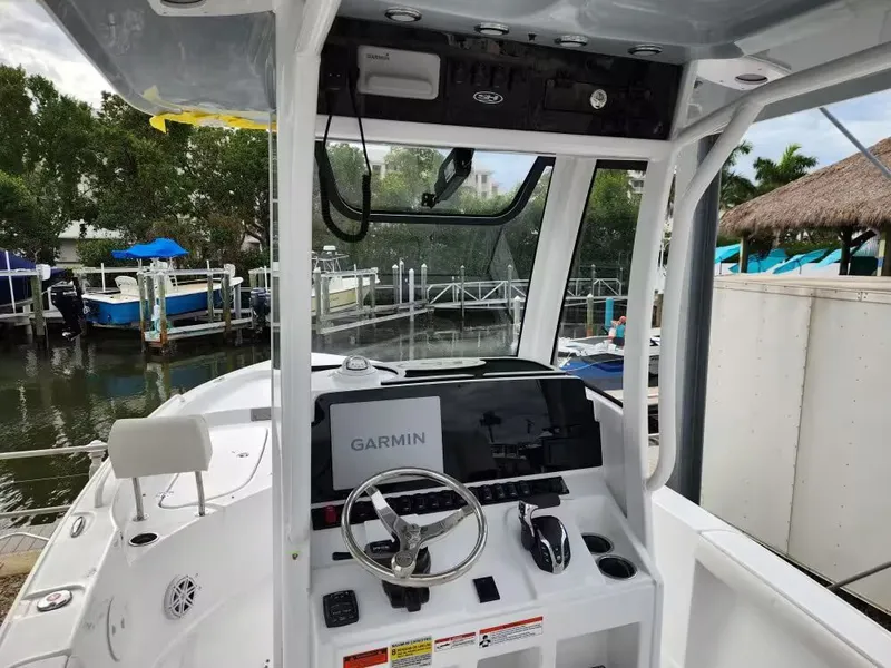 Slide: The Image of Sea Hunt BX 25 FS 2026 - 4