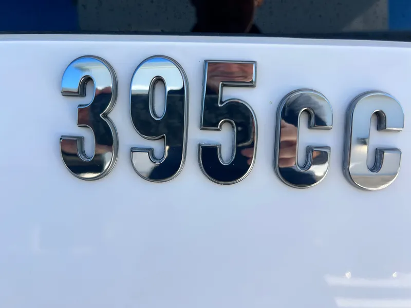 Slide: The Image of Everglades 395 Center Console 2020 - 39