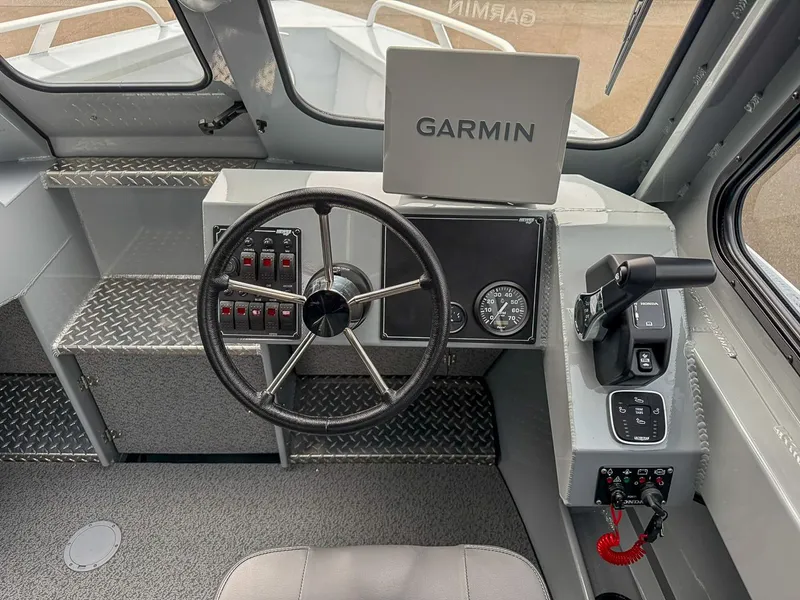 Slide: The Image of Hewescraft 220 Ocean Pro Hardtop 2025 - 9