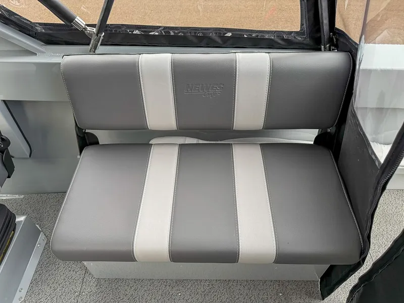 Slide: The Image of Hewescraft 200 Sportsman 2026 - 14