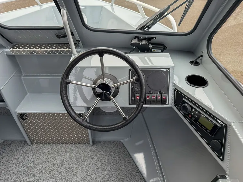 Slide: The Image of Hewescraft 200 Sportsman 2026 - 9