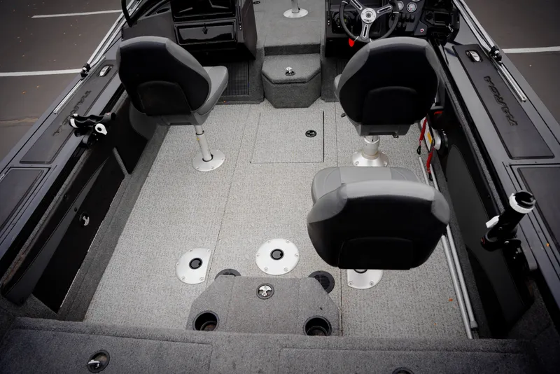 Slide: The Image of Tracker V19 2024 - 23