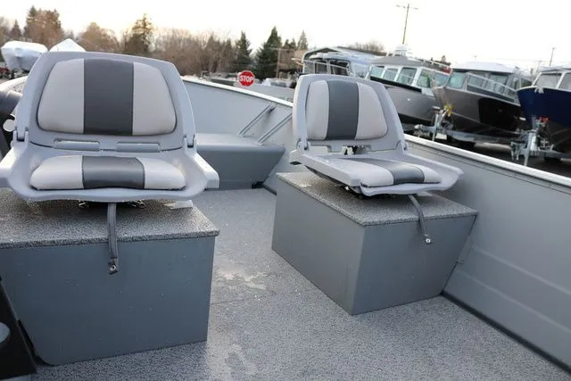 Slide: The Image of Smoker Craft Alaskan 15 LS 2026 - 8