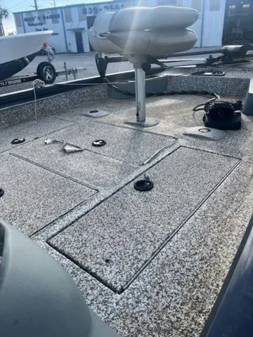 Slide: The Image of Bass Tracker Pro Team 175 2015 - 5