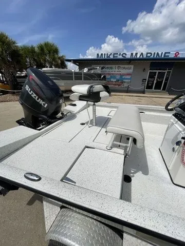 Slide: The Image of Ranger RB190 2017 - 10