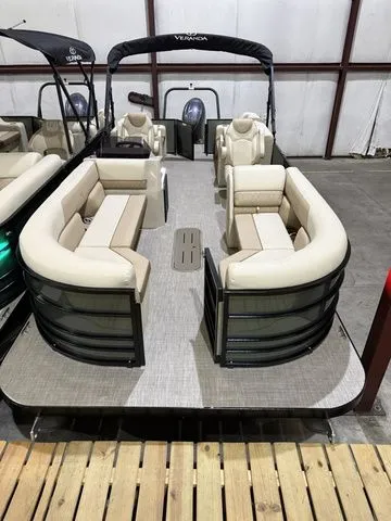 The Image of Veranda Vista View 22RC W/Yamaha 150 No Trailer 2026 - 1