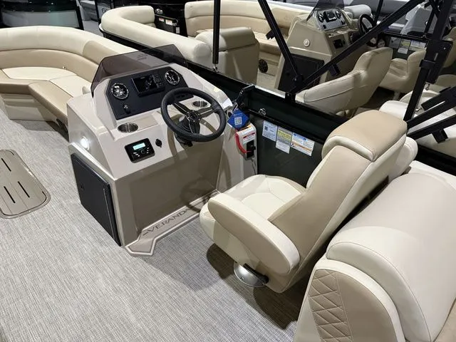 Slide: The Image of Veranda Vista View 22RC W/Yamaha 150 No Trailer 2026 - 9