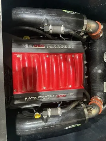 Slide: The Image of Malibu Wakesetter 23 LSV 2013 - 14