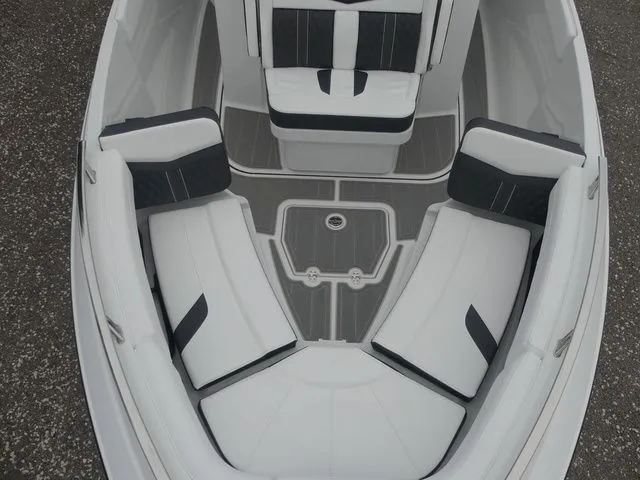 Slide: The Image of Monterey Elite 27 OB 2026 - 17