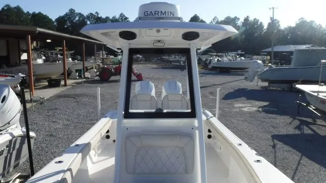 Slide: The Image of Blue Wave 2800 Makaira 2021 - 15