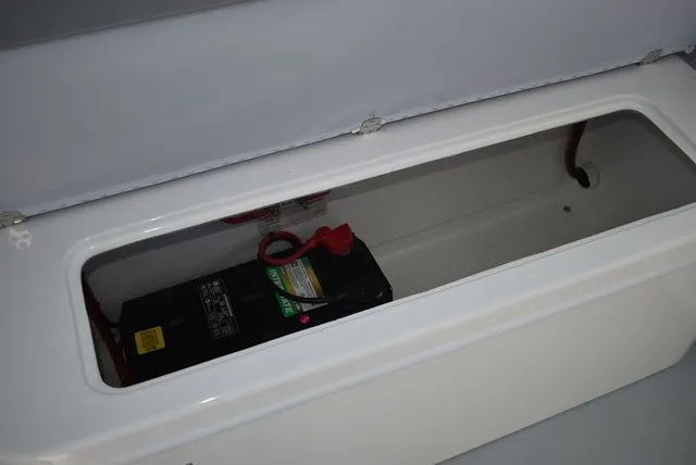 Slide: The Image of Steiger Craft 28 Fisherman 2026 - 31