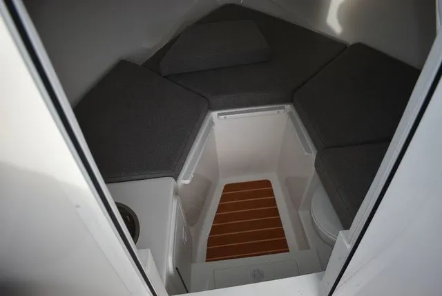 Slide: The Image of Steiger Craft 28 Fisherman 2026 - 60