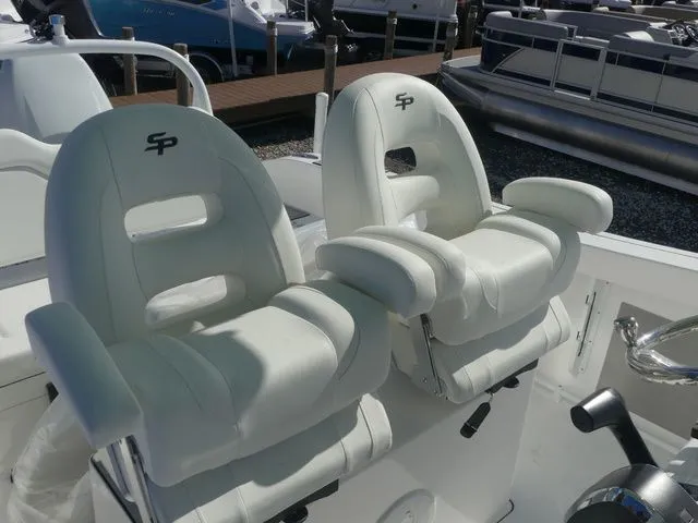 Slide: The Image of Sea Pro 245FLX Sandbar 2026 - 18