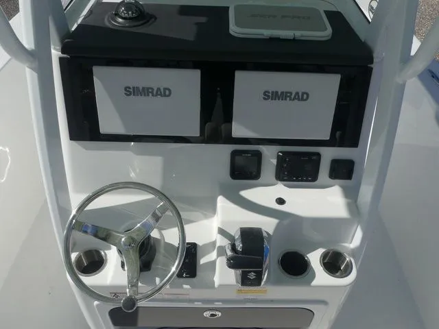 Slide: The Image of Sea Pro 245FLX Sandbar 2026 - 19