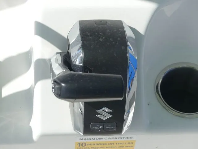 Slide: The Image of Sea Pro 245FLX Sandbar 2026 - 21