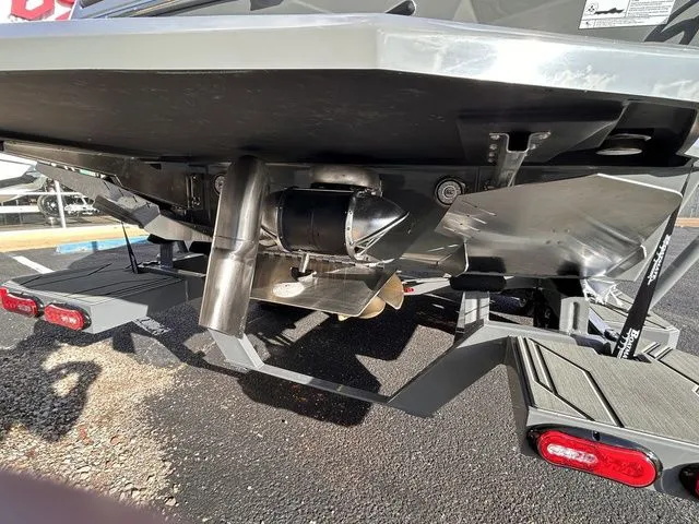 Slide: The Image of Tigé 22RZX 2026 - 20