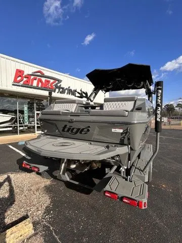 Slide: The Image of Tigé 22RZX 2026 - 21