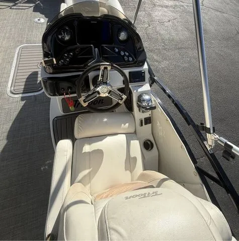 Slide: The Image of JC Manufacturing Sporttoon 26 RFL TT 2018 - 5