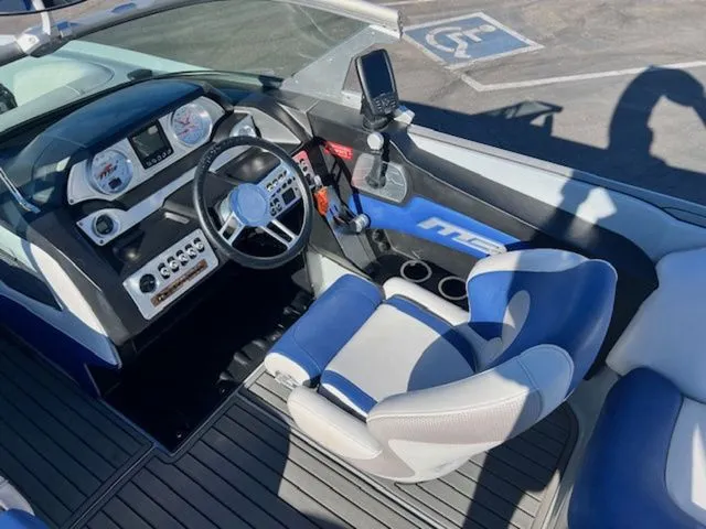 Slide: The Image of MB Sports B52 21 2018 - 11