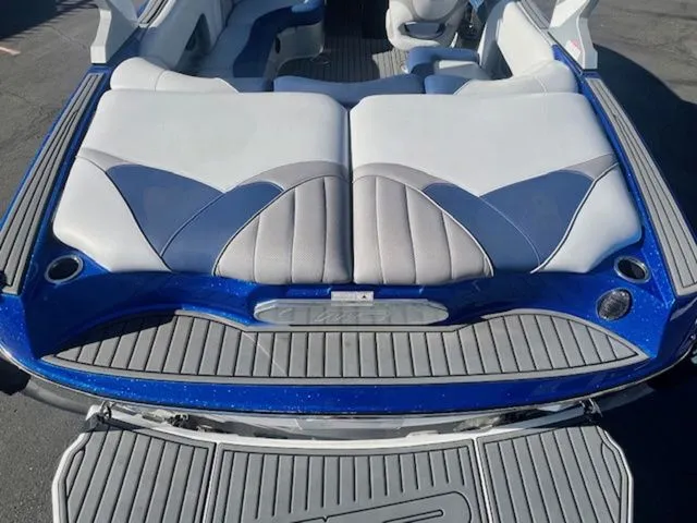 Slide: The Image of MB Sports B52 21 2018 - 9