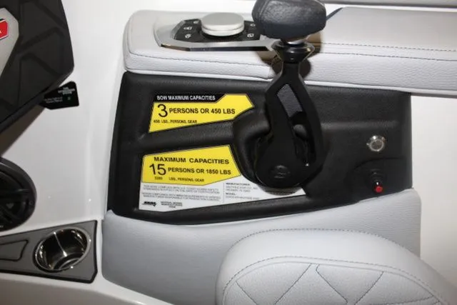 Slide: The Image of Nautique Super Air Nautique GS22 2026 - 29