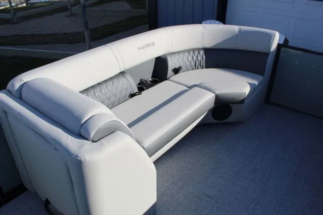 Slide: The Image of Harris CRUISER 230 SL 2026 - 9