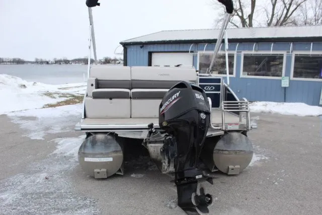 Slide: The Image of Harris Cruiser 230 CS 2022 - 3