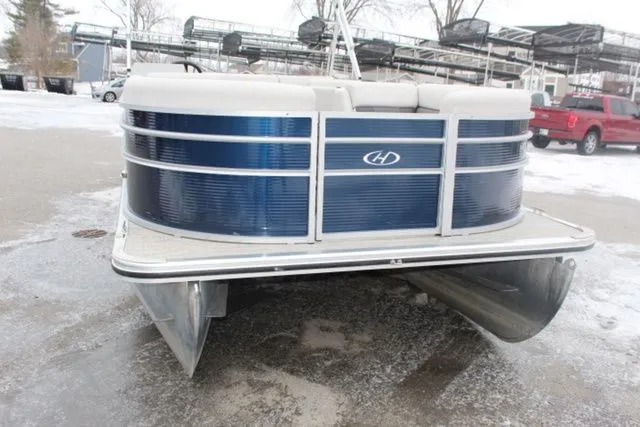 Slide: The Image of Harris Cruiser 230 CS 2022 - 6