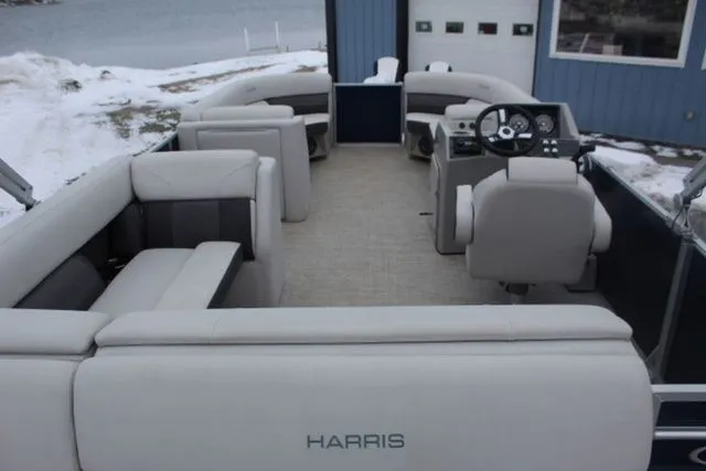 Slide: The Image of Harris Cruiser 230 CS 2022 - 7