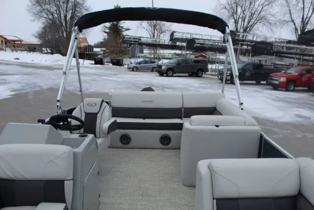 Slide: The Image of Harris Cruiser 230 CS 2022 - 8