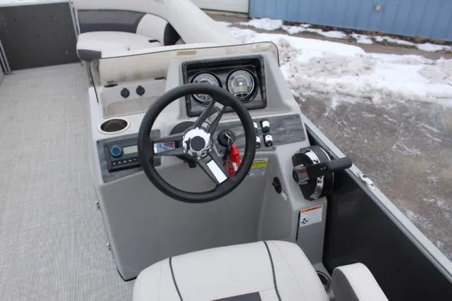 Slide: The Image of Harris Cruiser 230 CW 2023 - 13