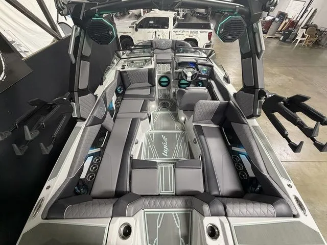 Slide: The Image of Tigé Z3 2026 - 9