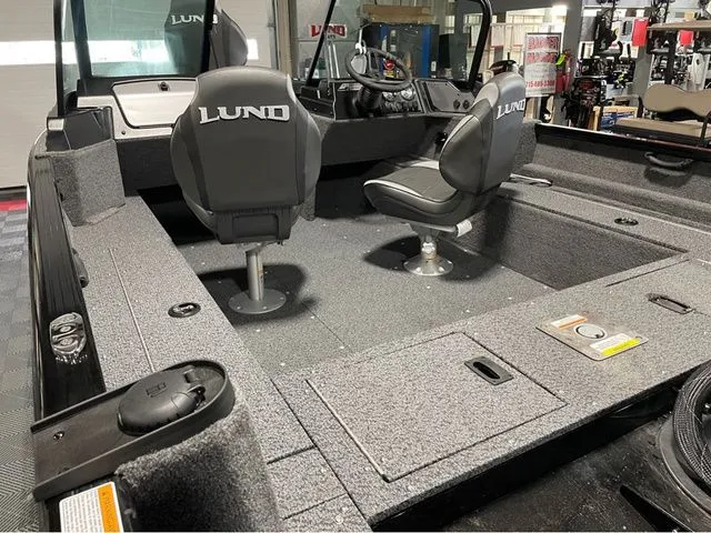 Slide: The Image of Lund Rebel XL 1650 Sport SE 2026 - 8