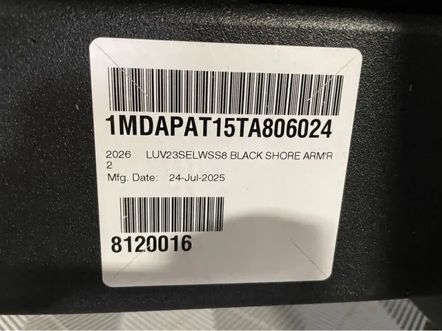 Slide: The Image of Lund 1800 Explorer Tiller 2026 - 29