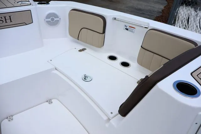 Slide: The Image of Yamaha 222 FSH SPORT-YACHT BLUE-ALUMINUM 2026 - 15