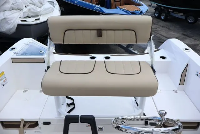 Slide: The Image of Yamaha 222 FSH SPORT-YACHT BLUE-ALUMINUM 2026 - 21