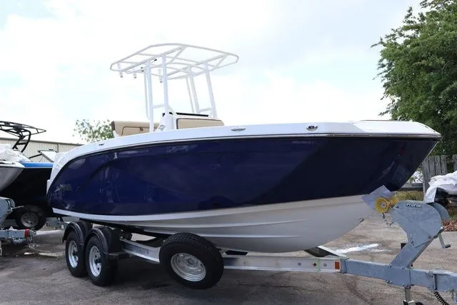 Slide: The Image of Yamaha 222 FSH SPORT-YACHT BLUE-ALUMINUM 2026 - 5