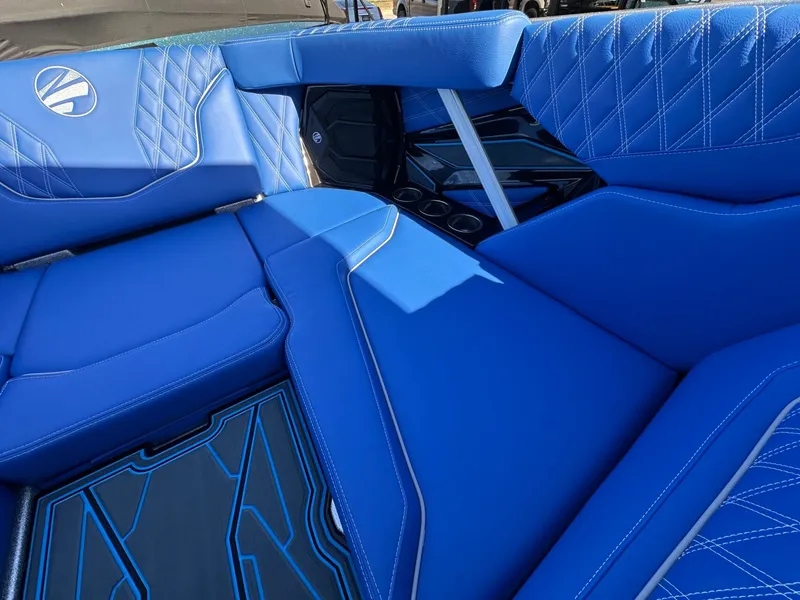 Slide: The Image of Tigé 24RZX 2026 - 20