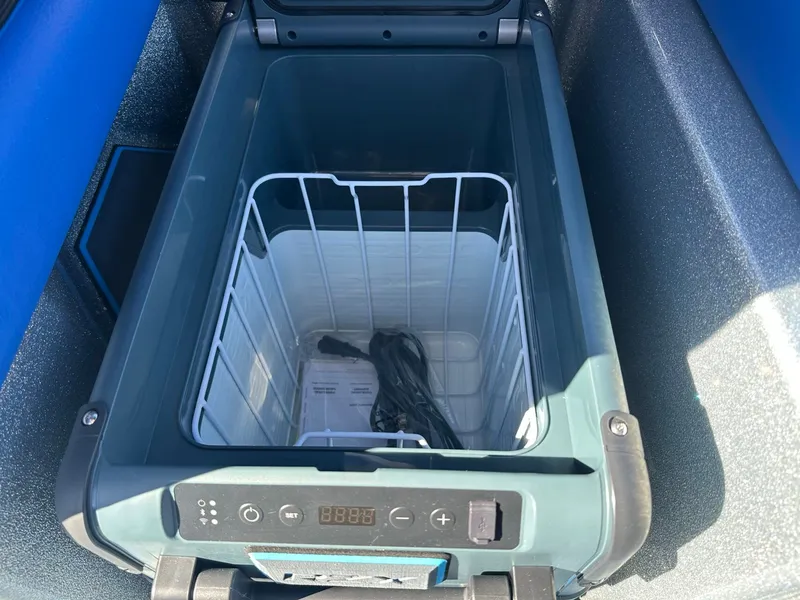 Slide: The Image of Tigé 24RZX 2026 - 42