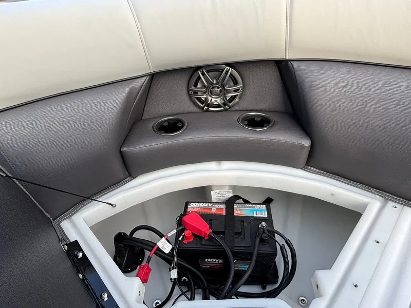 Slide: The Image of Viaggio V22U 2026 - 13