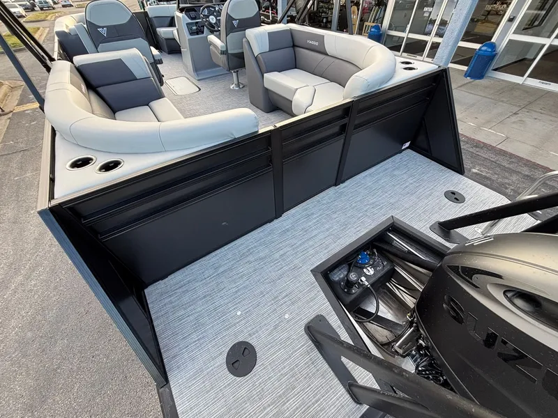 Slide: The Image of Viaggio V22U 2026 - 16