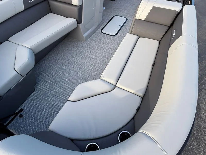 Slide: The Image of Viaggio V22U 2026 - 29